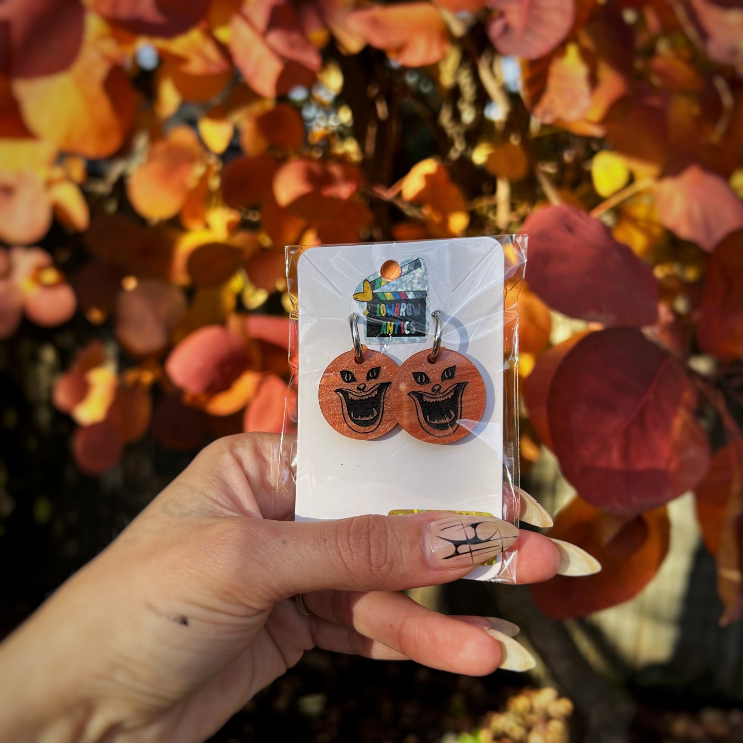 Hausu Pearlescent Blanche Earrings & Pins